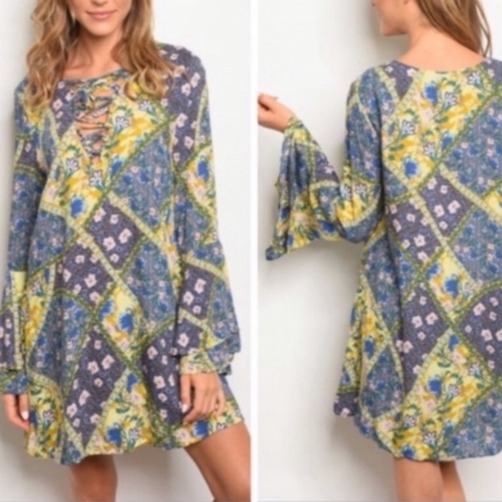 Entro Floral Patchwork Bell Sleeve Mini Dress SZ M EUC